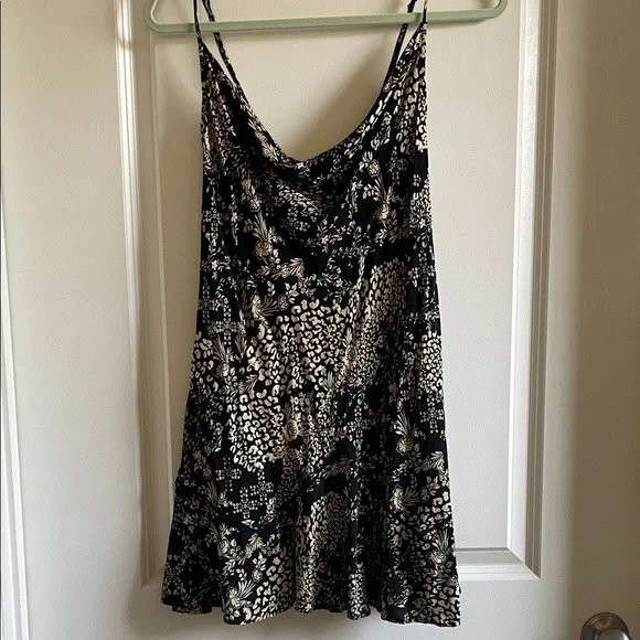 Free People slip dress Forever Fields Black Floral read size intimately free - Picture 1 of 13